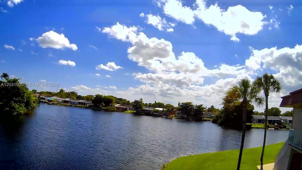 12860 SW 43rd Dr 146-B, Miami, FL 33175