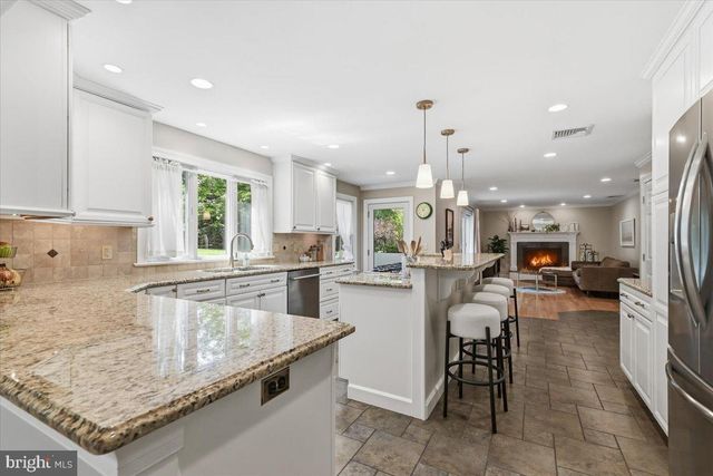 406 BONNIE LN, Lansdale, PA 19446