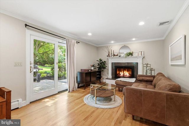 406 BONNIE LN, Lansdale, PA 19446