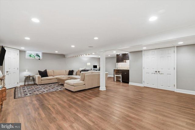 406 BONNIE LN, Lansdale, PA 19446