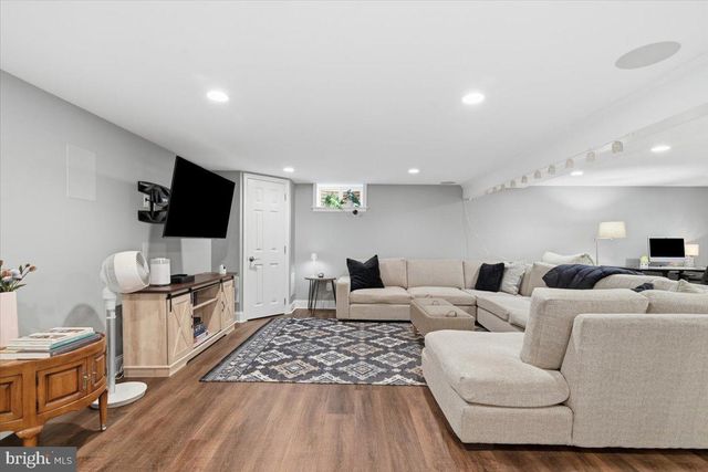 406 BONNIE LN, Lansdale, PA 19446