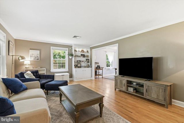 406 BONNIE LN, Lansdale, PA 19446