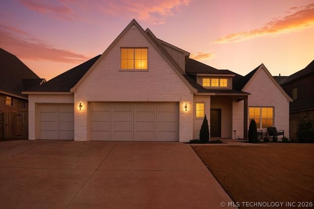 1616 W 114th Street, Jenks, OK 74037