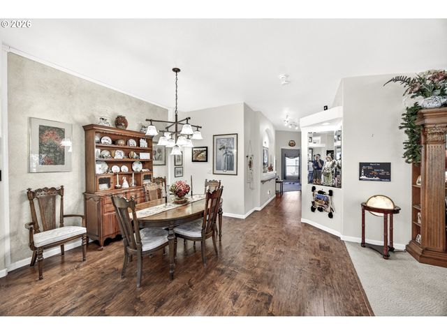 421 SHERWOOD Loop, Florence, OR 97439