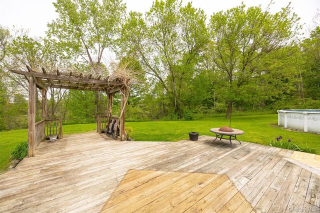 1763 County Route 19, Red Hook, NY 12571