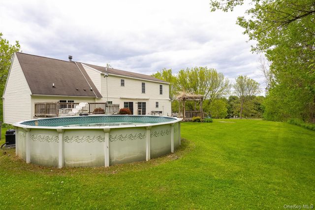 1763 County Route 19, Red Hook, NY 12571