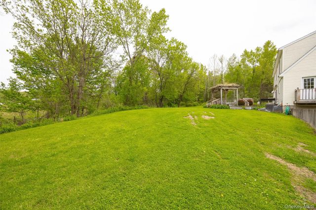 1763 County Route 19, Red Hook, NY 12571
