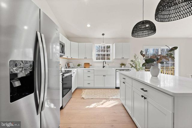 512 CEDAR HILL RD, Mineral, VA 23117