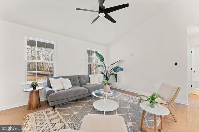 512 CEDAR HILL RD, Mineral, VA 23117