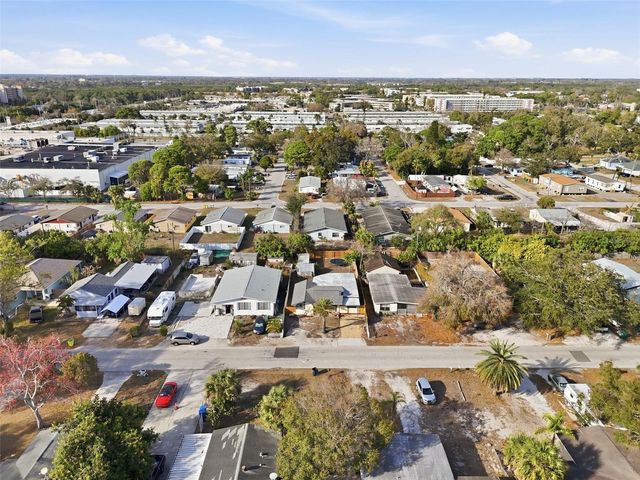 8061 49TH AVENUE N, St Petersburg, FL 33709