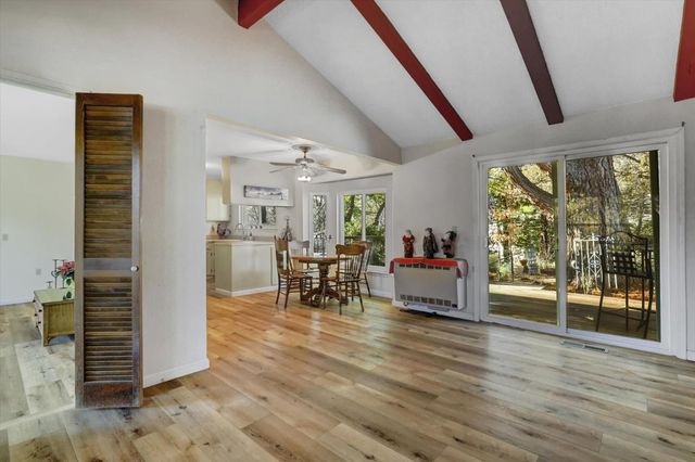 23126 Foothill Rd, Auburn, CA 95602