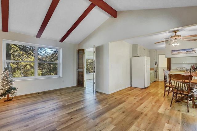 23126 Foothill Rd, Auburn, CA 95602