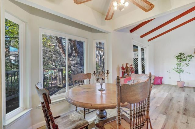 23126 Foothill Rd, Auburn, CA 95602