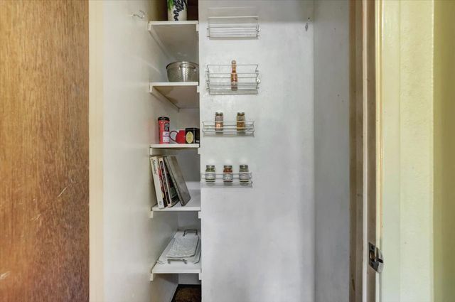 23126 Foothill Rd, Auburn, CA 95602