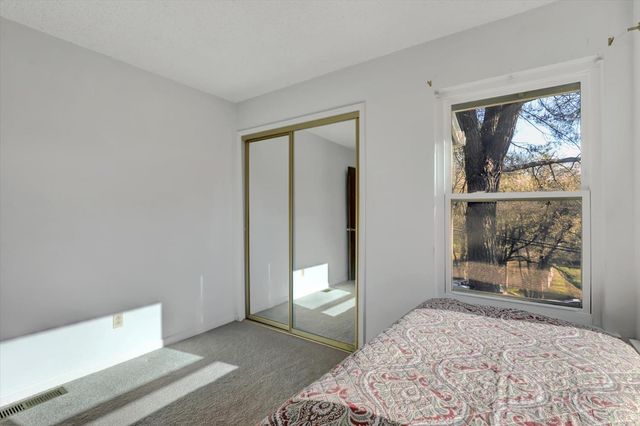 23126 Foothill Rd, Auburn, CA 95602