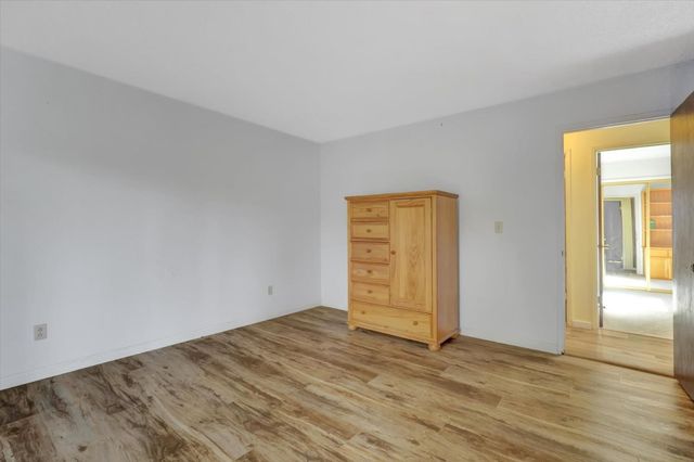 23126 Foothill Rd, Auburn, CA 95602