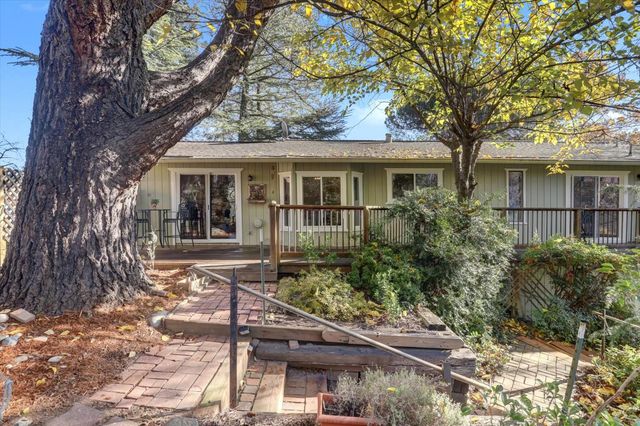 23126 Foothill Rd, Auburn, CA 95602