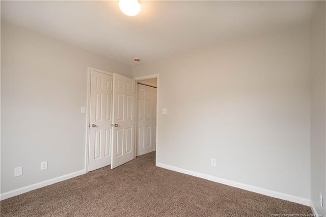 109 Sand Dollar Court, Raeford, NC 28376