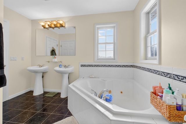 192 Robinson Lane, Wappingers Falls, NY 12590