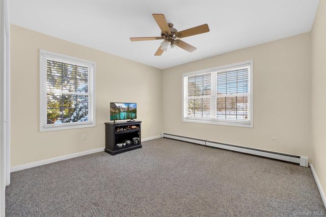 192 Robinson Lane, Wappingers Falls, NY 12590