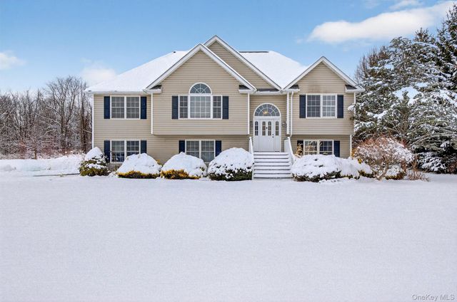 192 Robinson Lane, Wappingers Falls, NY 12590