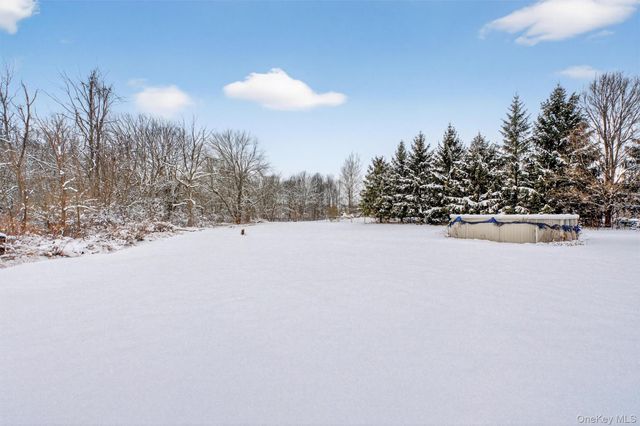 192 Robinson Lane, Wappingers Falls, NY 12590