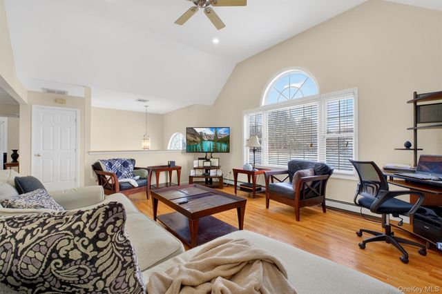 192 Robinson Lane, Wappingers Falls, NY 12590