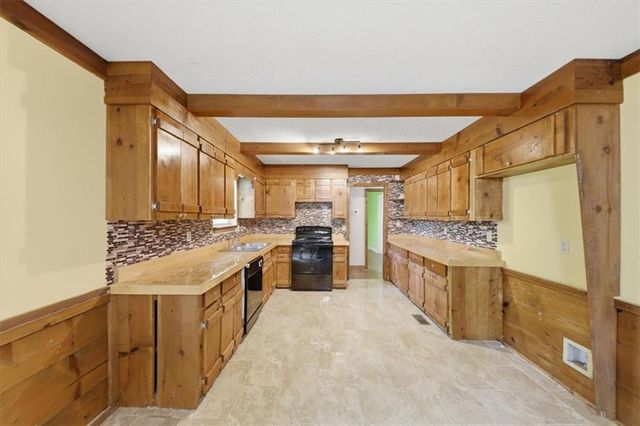 270 Big Bear Court, Palmetto, GA 30268