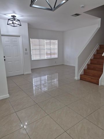 5920 S Golden Beauty Lane, Tamarac, FL 33321