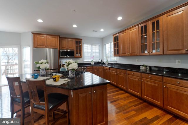 16309 SANDY RIDGE CT, Woodbridge, VA 22191