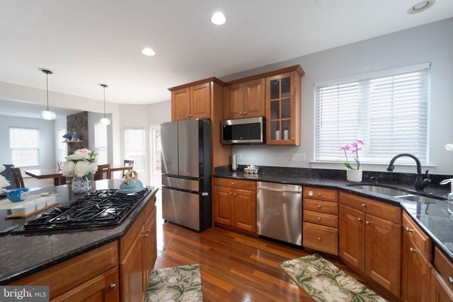 16309 SANDY RIDGE CT, Woodbridge, VA 22191