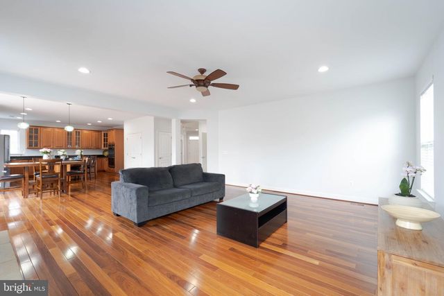 16309 SANDY RIDGE CT, Woodbridge, VA 22191