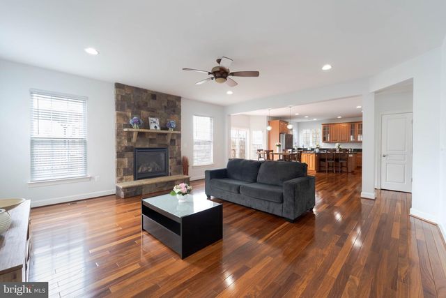 16309 SANDY RIDGE CT, Woodbridge, VA 22191