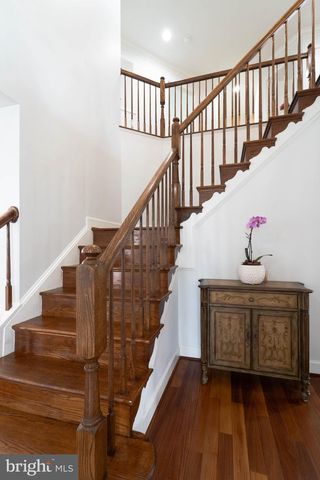 16309 SANDY RIDGE CT, Woodbridge, VA 22191