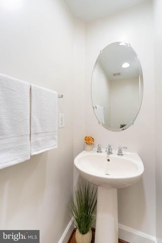 16309 SANDY RIDGE CT, Woodbridge, VA 22191