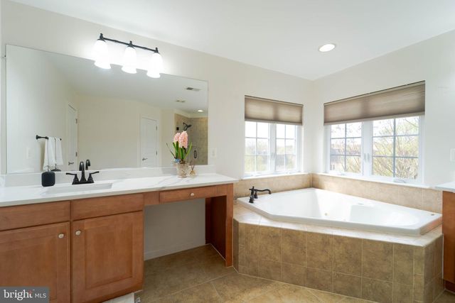 16309 SANDY RIDGE CT, Woodbridge, VA 22191