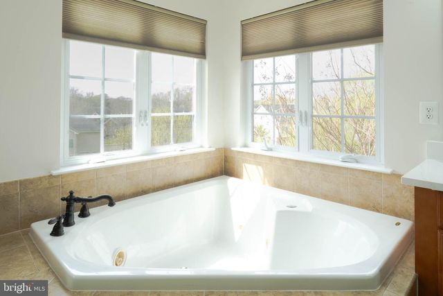 16309 SANDY RIDGE CT, Woodbridge, VA 22191