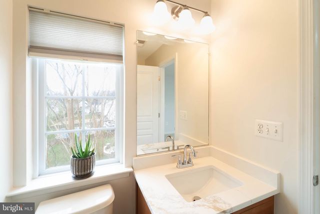 16309 SANDY RIDGE CT, Woodbridge, VA 22191