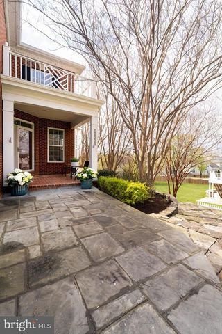 16309 SANDY RIDGE CT, Woodbridge, VA 22191