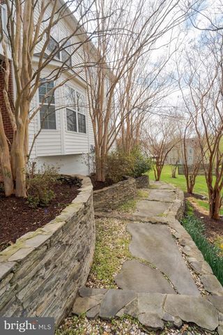 16309 SANDY RIDGE CT, Woodbridge, VA 22191