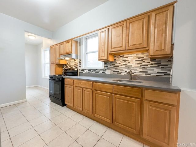 4451 Matilda Avenue, Bronx, NY 10470
