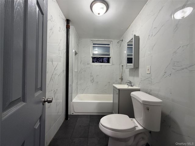 4451 Matilda Avenue, Bronx, NY 10470