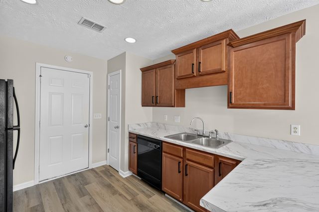 3721 Shoteka Dr, Murfreesboro, TN 37128