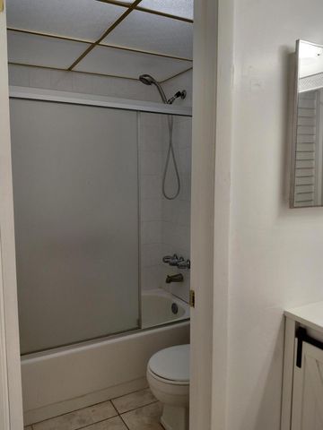 6850 Royal Palm Boulevard 211g, Margate, FL 33063