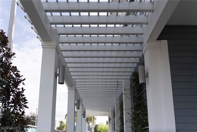 10690 Crockett ST, Bonita Springs, FL 34135