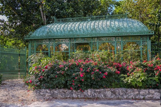 10690 Crockett ST, Bonita Springs, FL 34135