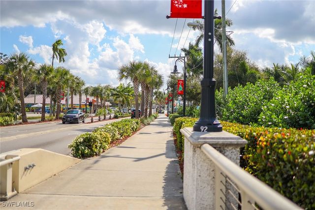 10690 Crockett ST, Bonita Springs, FL 34135