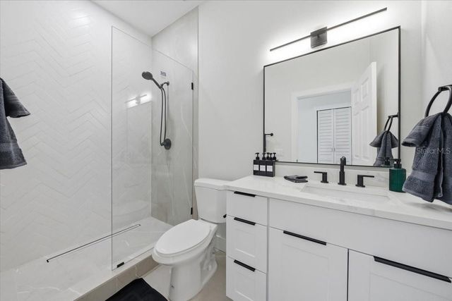 2644 42ND AVENUE N, St Petersburg, FL 33714