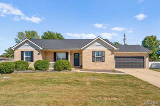 409 Hartmann Lane, Waterloo, IL 62298