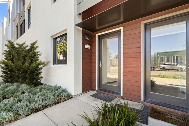 1780 12TH ST, Oakland, CA 94607